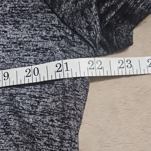 White House Black Market Silver Short Sleeve Top - Picture 3 of 6